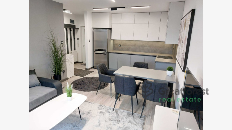 Debrecen, City Center, flat  