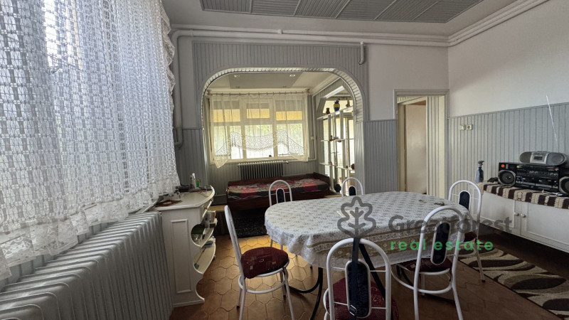Nyíradony, family house  