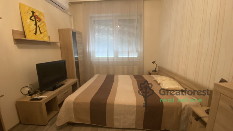 Debrecen, City Center, flat  