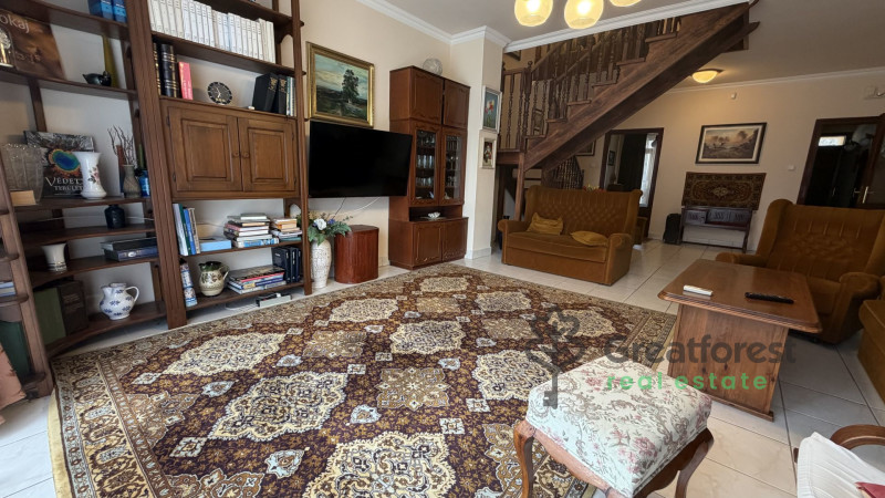 Püspökladány, family house  