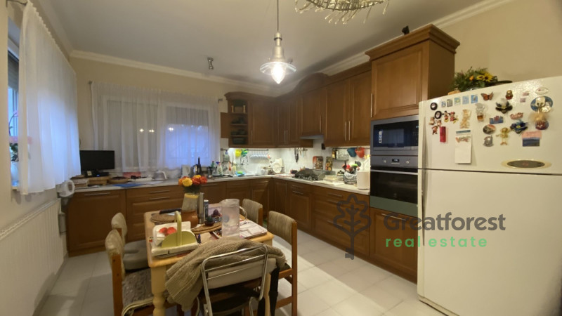 Debrecen, City South-West, family house  