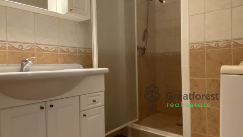Debrecen, Bem Square, flat  