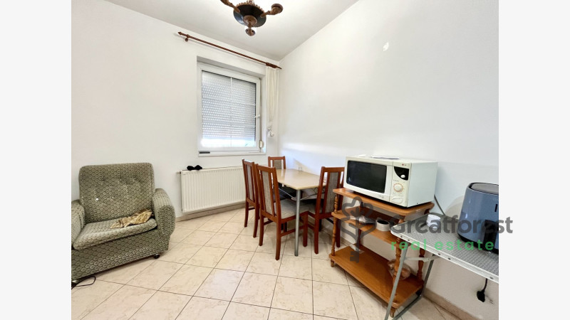 Debrecen, City Center, flat  