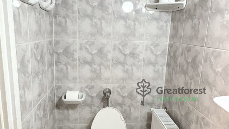 Debrecen, Close To Plaza, flat  