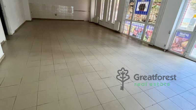 Debrecen, City Center, commercial premises not in shopping center  