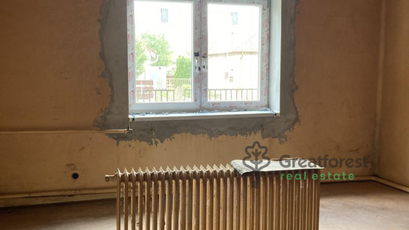 Ebes, family house  