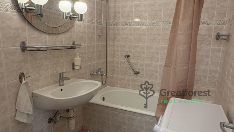 Debrecen, City Center, flat  