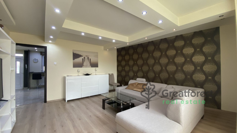 Debrecen, City Center, flat  