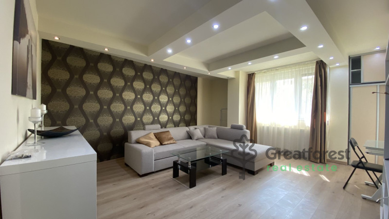 Debrecen, City Center, flat  