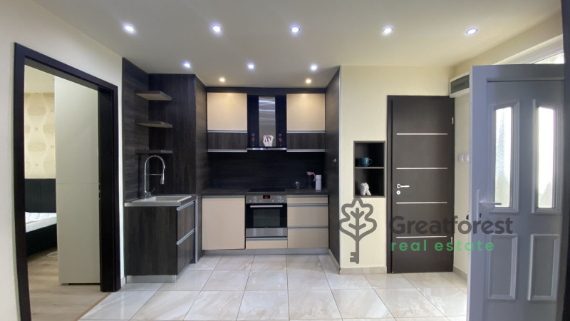 Debrecen, City Center, flat  