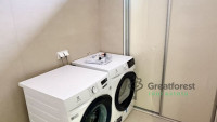 Debrecen, Close To Plaza, family house  