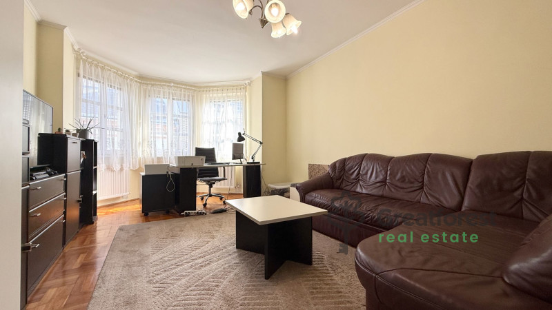 Debrecen, City Center, flat  