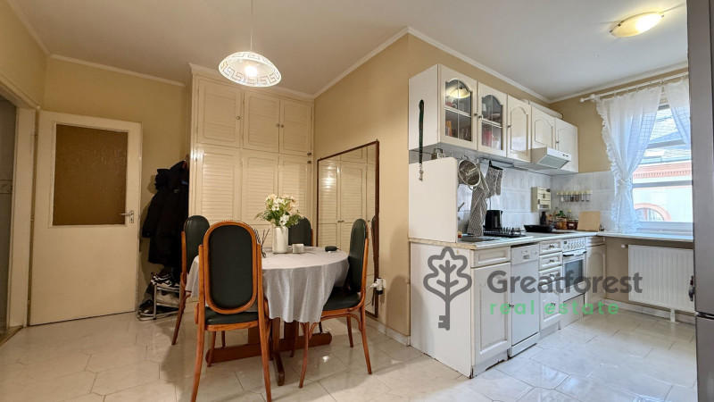 Debrecen, City Center, flat  