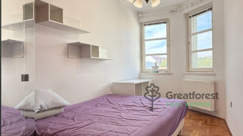 Debrecen, City Center, flat  