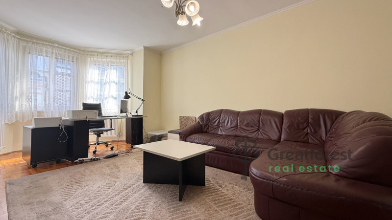 Debrecen, City Center, flat  