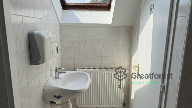 Debrecen, Close To City Center, commercial premises not in shopping center  