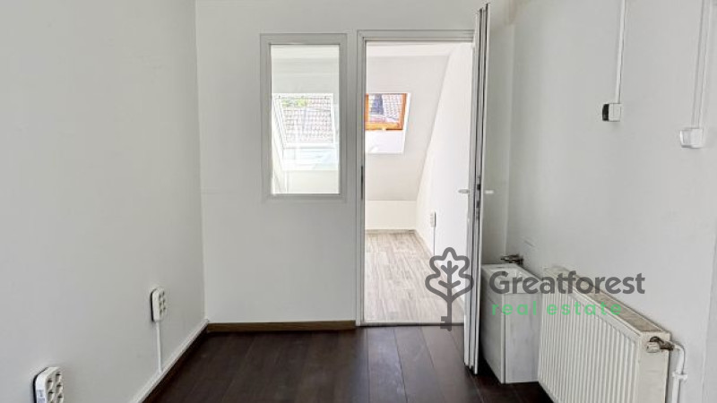 Debrecen, Close To City Center, commercial premises not in shopping center  