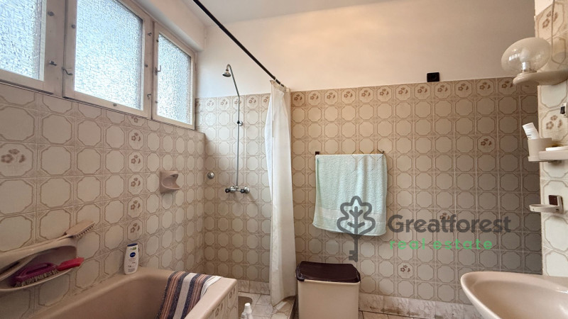 Debrecen, City South-East, family house  