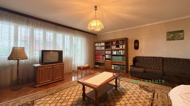 Debrecen, City South-East, family house  