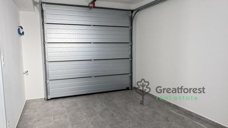 Debrecen, City North, family house  