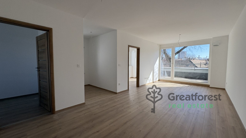 Debrecen, City Center, flat  