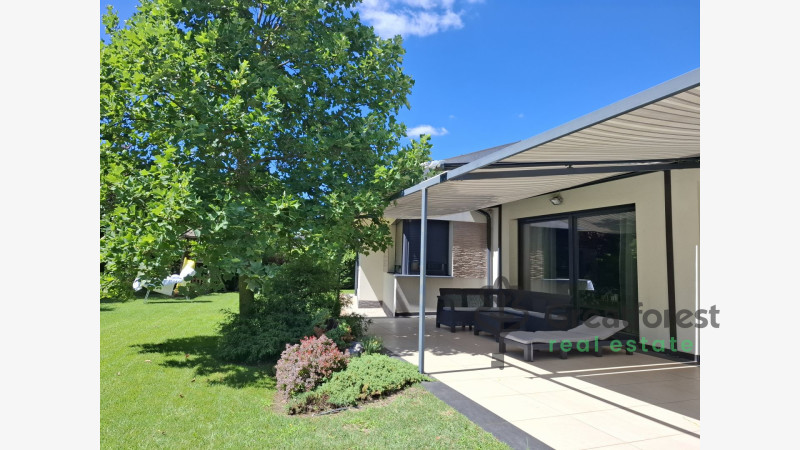 Debrecen, City East, family house  