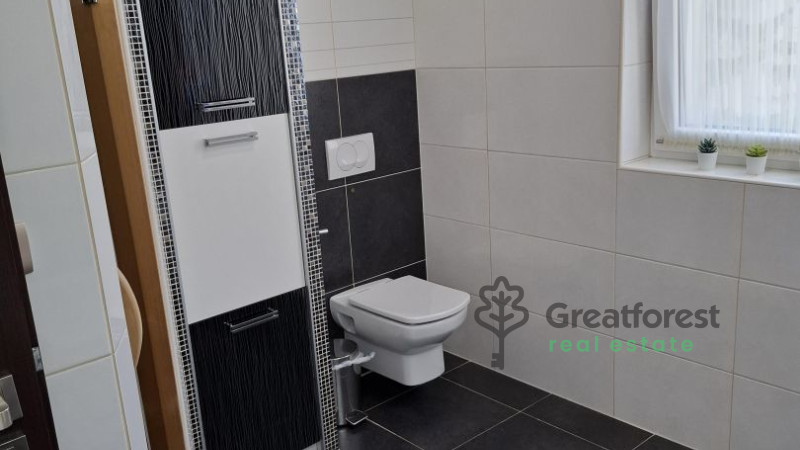 Debrecen, City East, family house  