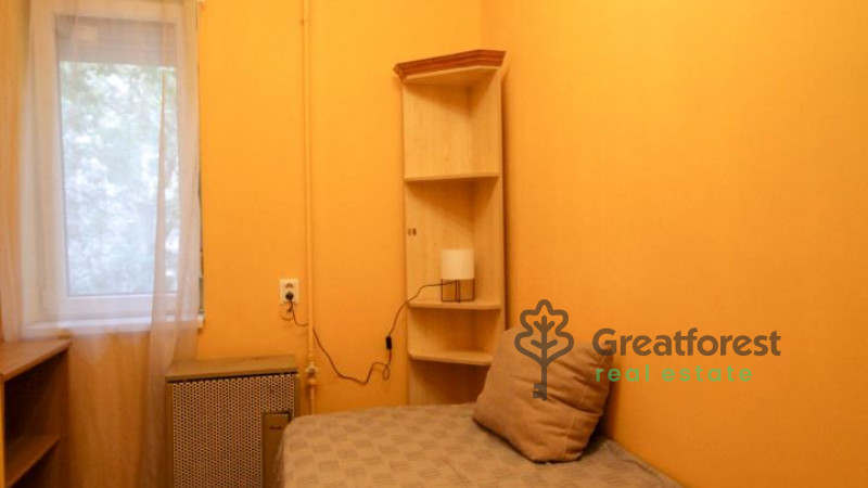 Debrecen, Close To Plaza, flat  