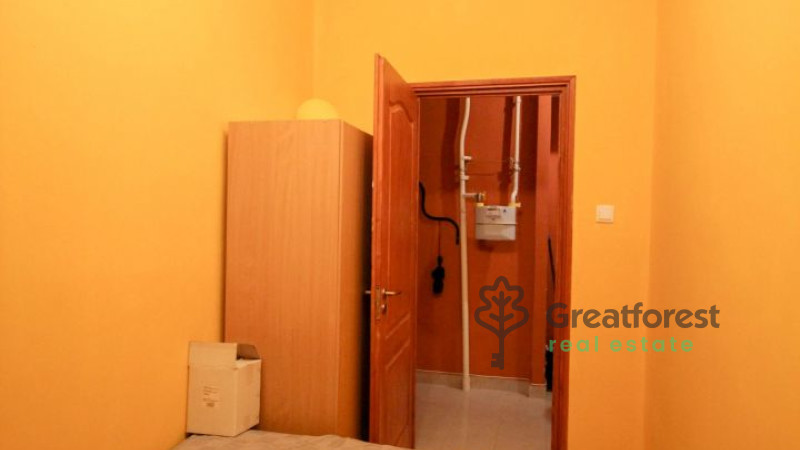 Debrecen, Close To Plaza, flat  