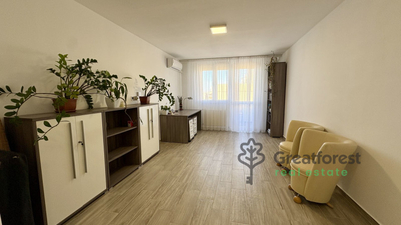 Debrecen, Close To Tesco Area, block of flats  