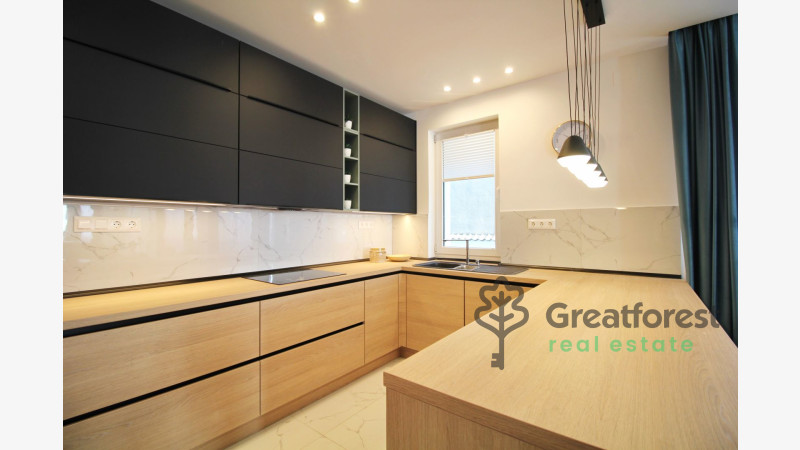 Debrecen, Kassai Campus Area, family house  