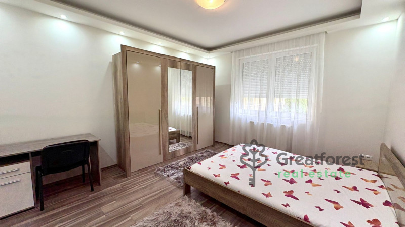 Debrecen, City Center, flat  