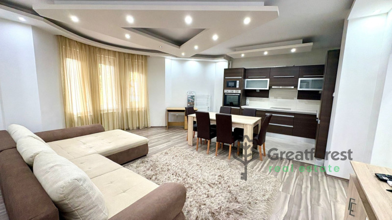 Debrecen, City Center, flat  