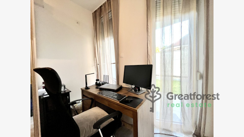 Debrecen, City South-West, flat  