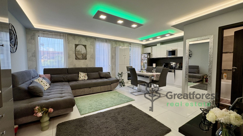 Debrecen, City Center, flat  