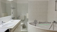 Debrecen, City Center, room  