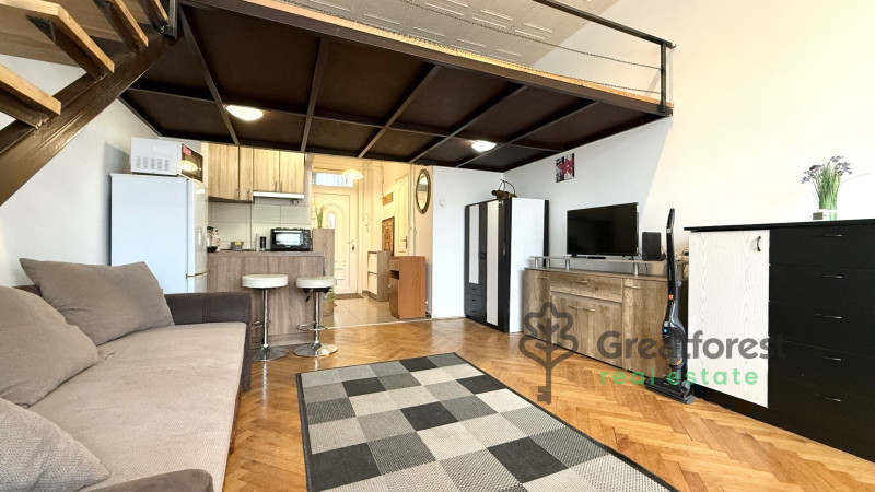 Debrecen, City Center, flat  