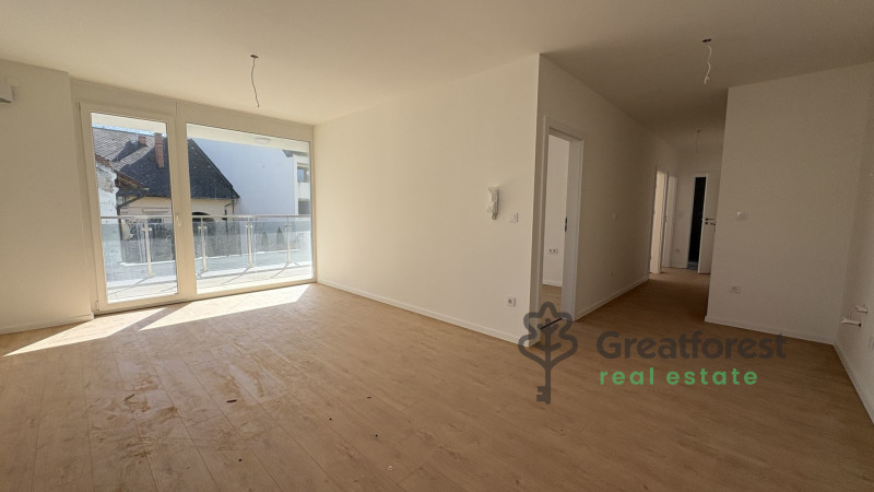 Debrecen, City Center, flat  