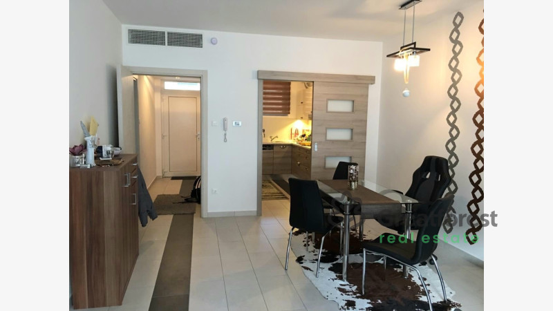 Debrecen, Close To Plaza, flat  