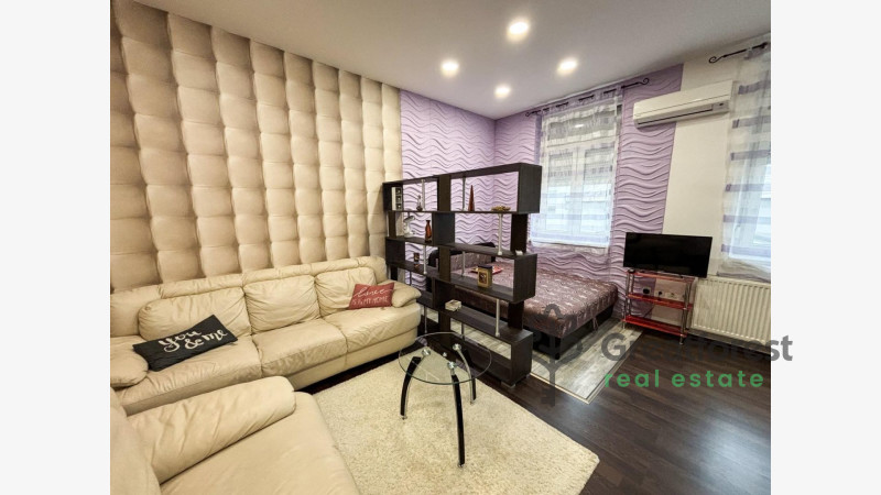 Debrecen, City Center, flat  