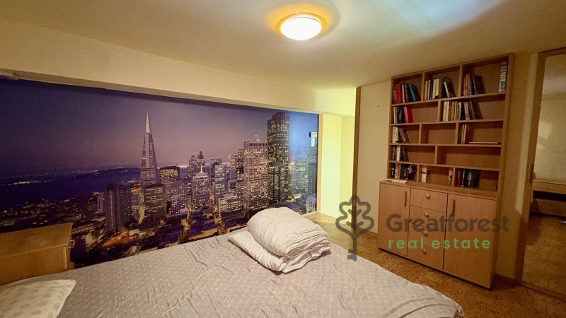 Debrecen, City Center, flat  