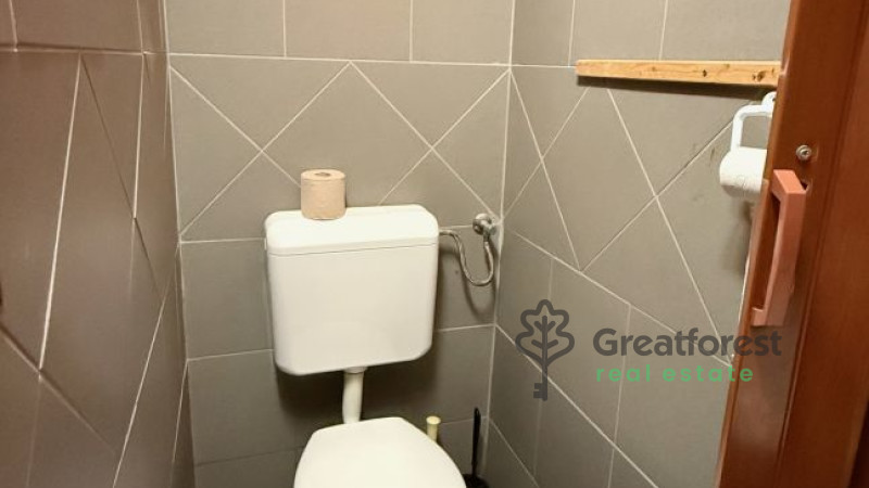 Debrecen, Close To City Center, commercial premises not in shopping center  