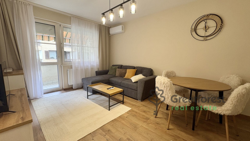Debrecen, Close To Main Campus, flat  