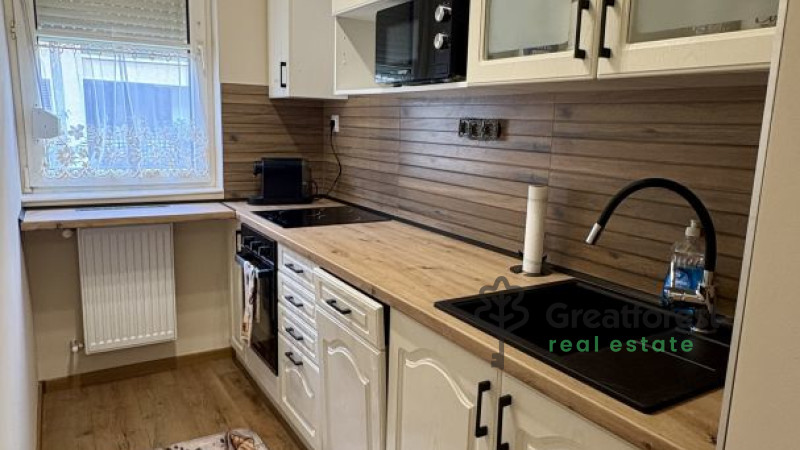 Debrecen, Close To Main Campus, flat  