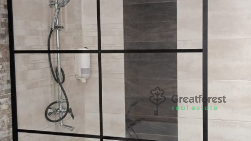 Debrecen, City South-East, family house  