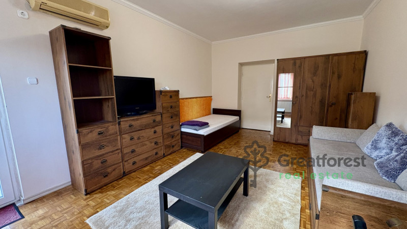 Debrecen, Close To Main Campus, flat  