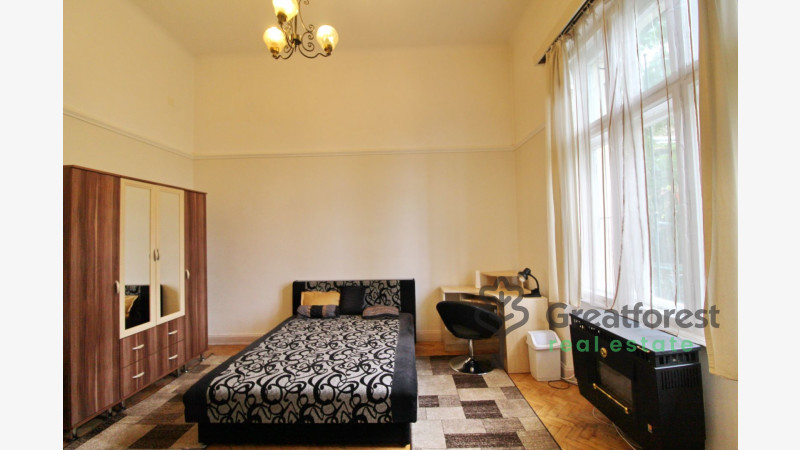Debrecen, City Center, flat  