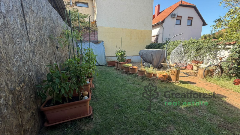 Debrecen, Close To Kassai Campus, family house  