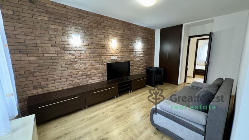 Debrecen, Close To Plaza, flat  