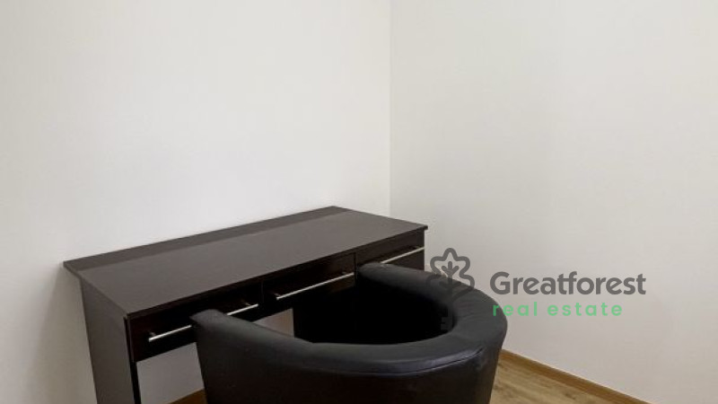 Debrecen, Close To Plaza, flat  